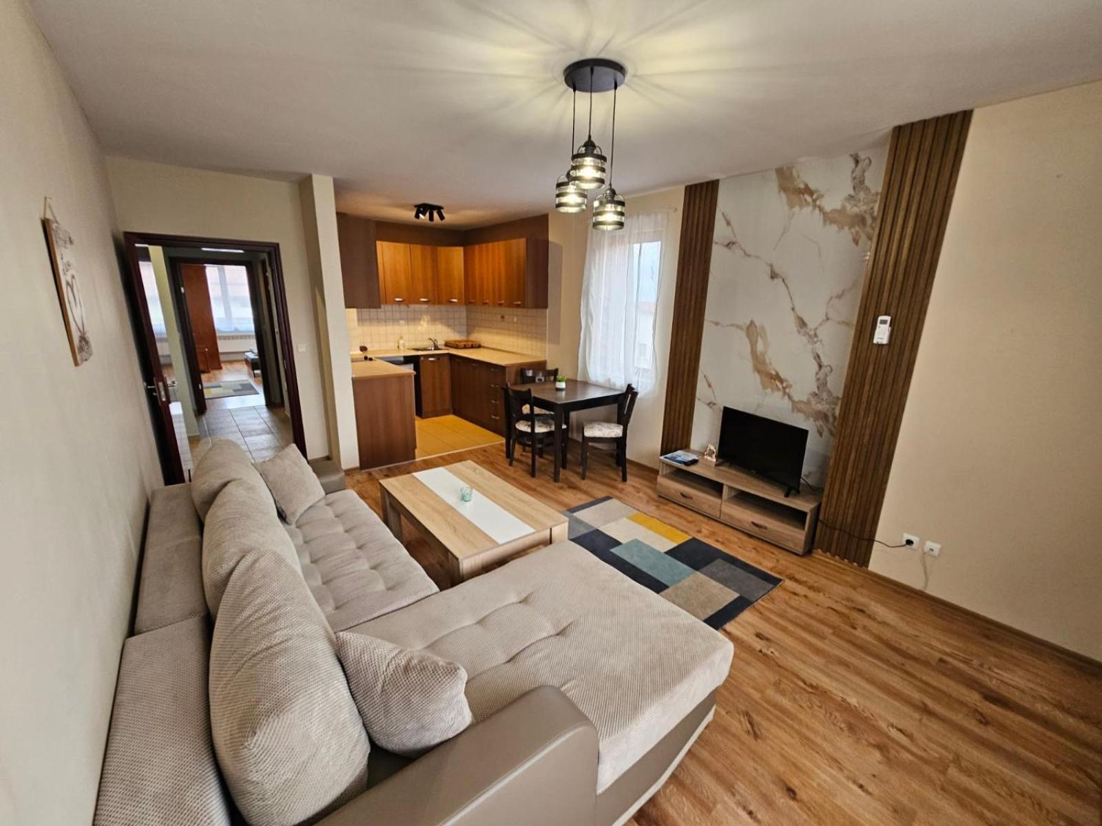 Prime Apartment *